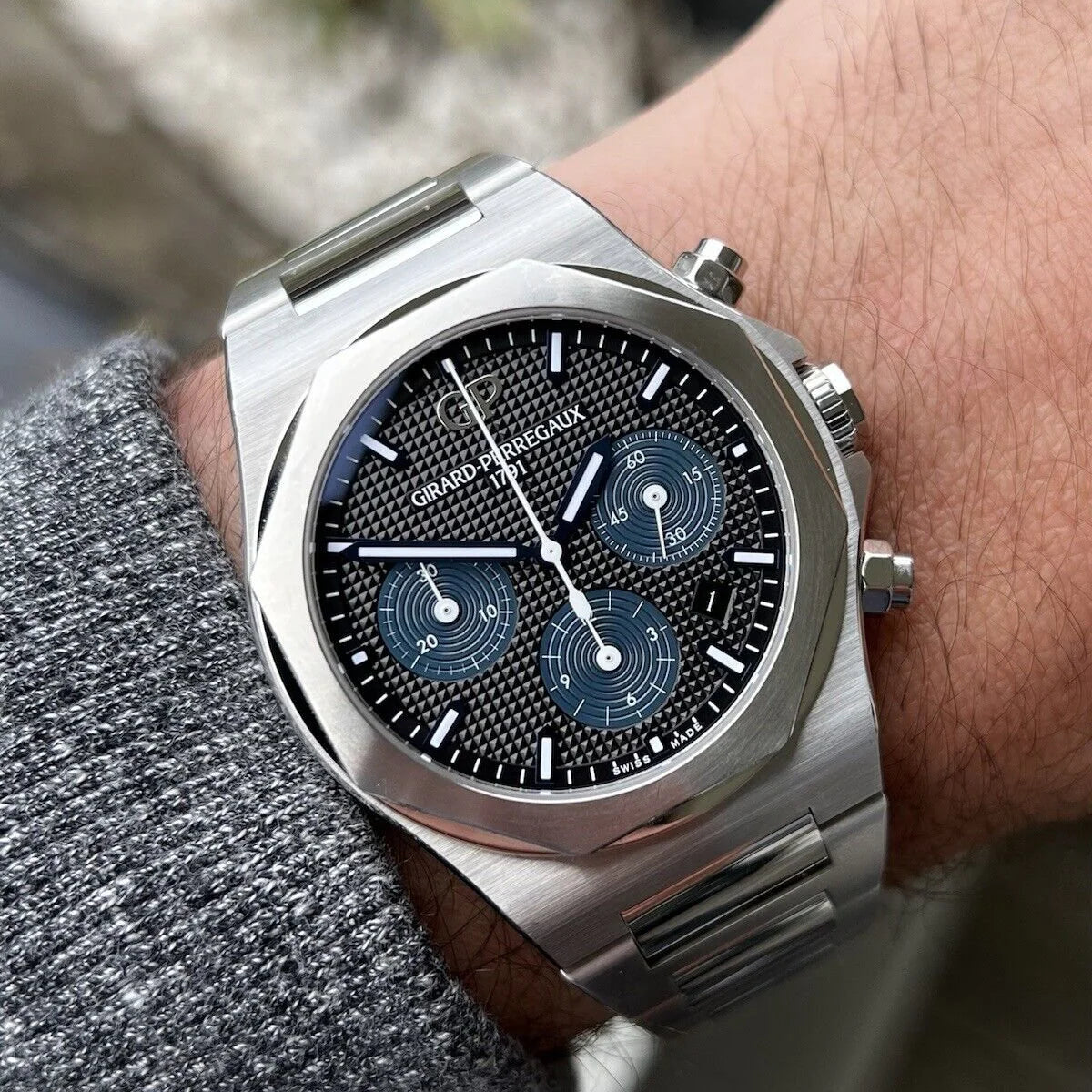 LAUREATO CHRONOGRAPH 42 MM