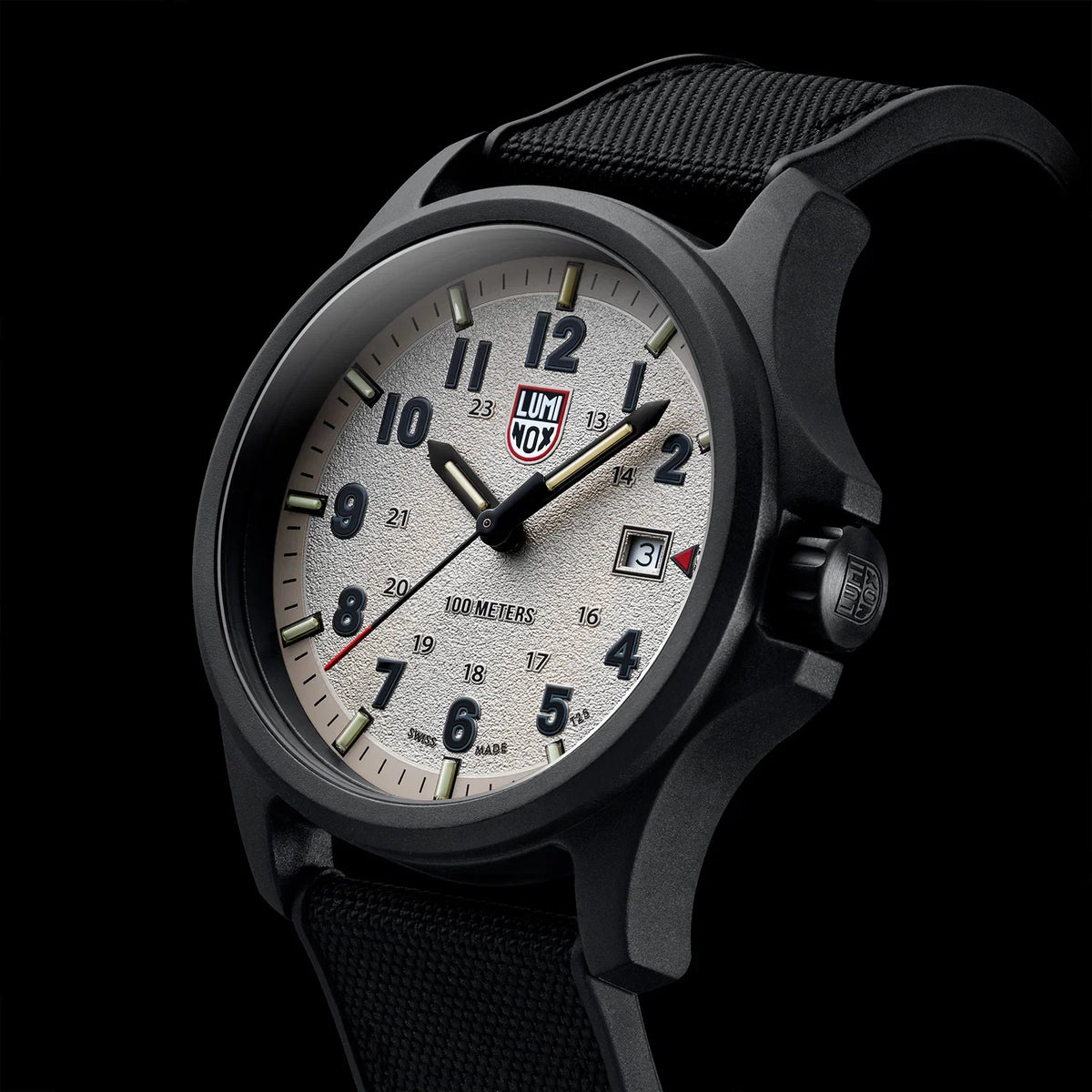Atacama Field 43mm XL.1971.SET Luminox