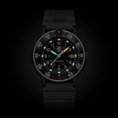 Original Navy SEAL 30th Anniversary Special Edition Heritage Dive Watch XS.3001.H Luminox